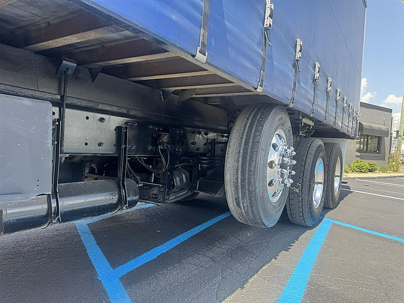 2018 Freightliner 108SD