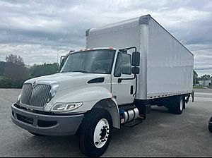 2019 International DuraStar 4300 - Box Van