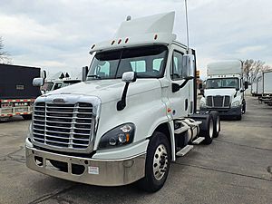 2018 Freightliner Cascadia 125