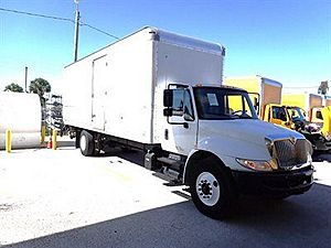 2019 International DuraStar 4300 - Dry Van