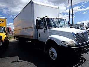 2018 International DuraStar 4300 - Dry Van