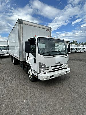 2022 Isuzu NRR