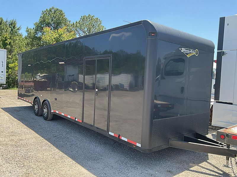 2023 VINTAGE P832 PLATINUM 32 TRAILER