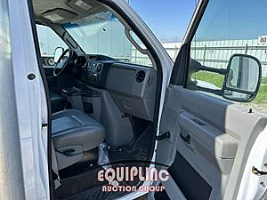 2018 Ford E350