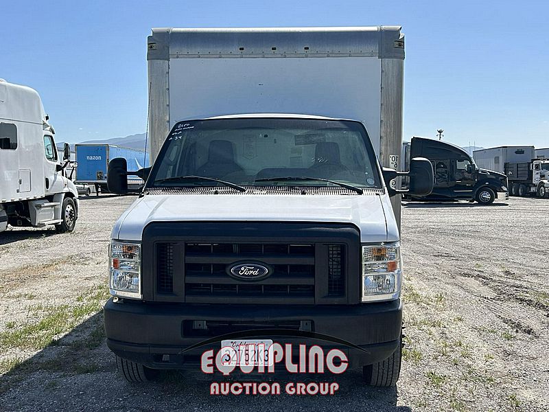 2018 Ford E350