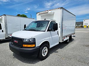 2019 GMC SAVANA 3500 - Refrigerated Van