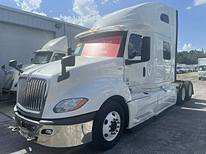 2020 International LT625 - Sleeper Truck