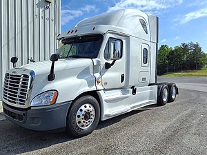 2018 Freightliner Cascadia 125