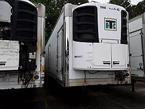 2017 Utility VS2RA 48/156/102