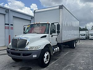 2019 International DuraStar 4300 - Box Van