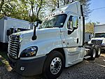 2019 Freightliner Cascadia 125