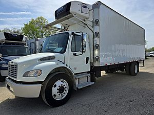 2019 Freightliner M2 106