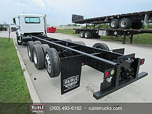 2015 Mack GU713