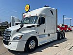 2020 Freightliner Cascadia 126