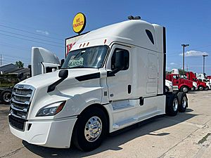 2020 Freightliner Cascadia 126