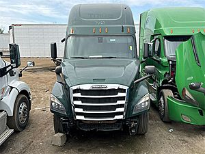 2020 Freightliner Cascadia 126
