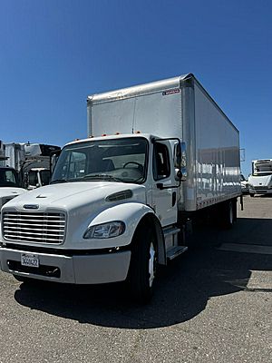 2021 Freightliner M2 106 - Box Van