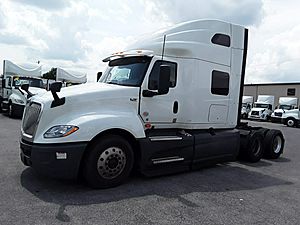 2020 International LT625 - Sleeper Truck