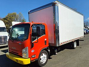 2017 Isuzu NRR - Box Van