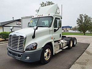 2019 Freightliner Cascadia 125 - Day Cab
