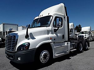 2019 Freightliner Cascadia 125 - Day Cab