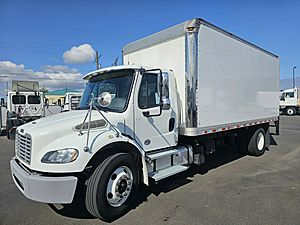 2019 Freightliner M2 106 - Day Cab