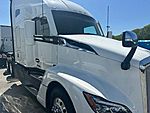 2024 Kenworth T680