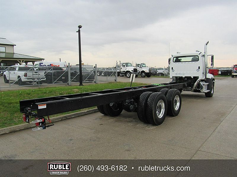 2026 Freightliner 114SD