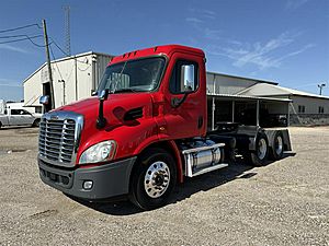 2019 Freightliner Cascadia 113 - Day Cab