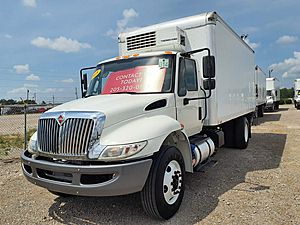 2018 International DuraStar 4300 - Refrigerated Van