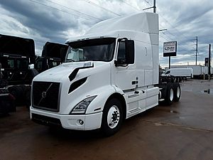 2020 Volvo VNR64T-640