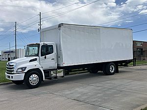 2020 Hino 268 - Box Truck
