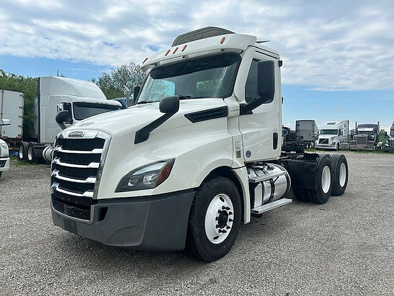2019 Freightliner PT126SLP