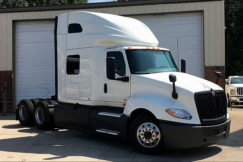 2021 International LT625