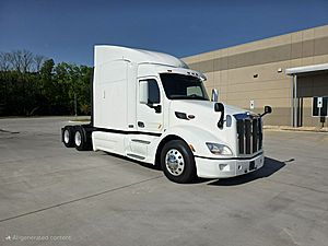 2019 Peterbilt 579 - Sleeper Truck