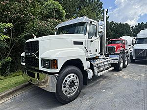 2026 Mack Pinnacle PI64T - Day Cab
