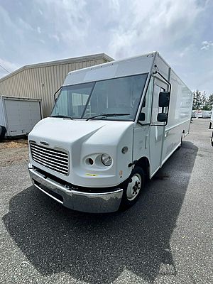 2018 Freightliner MT45 - Box Van