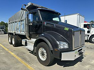 2021 Kenworth T880 - Dump Truck