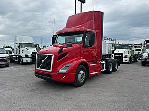 2020 Volvo VNR64T300 - Day Cab