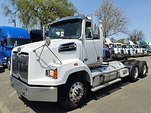 2021 WESTMOR INDUSTRIES, LLC 4700SB - Day Cab
