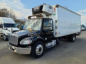 2019 Freightliner M2 106 - Box Van