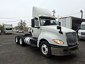 2019 International LT625 - Day Cab