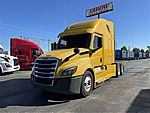 2020 Freightliner Cascadia 126
