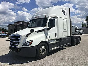 2020 Freightliner Cascadia 126 - Sleeper Truck