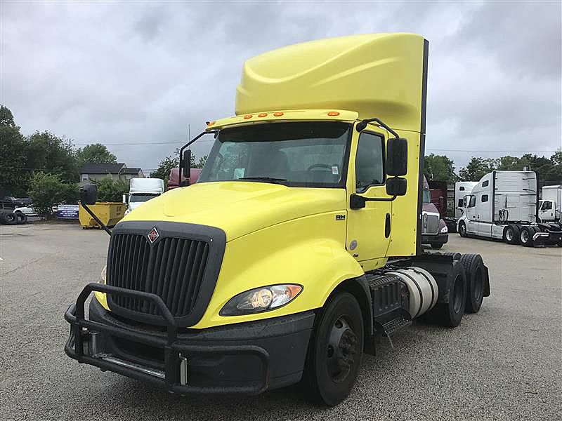 2019 International RH613
