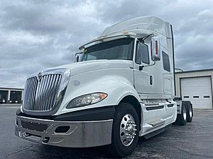 2015 International Prostar - Sleeper Truck