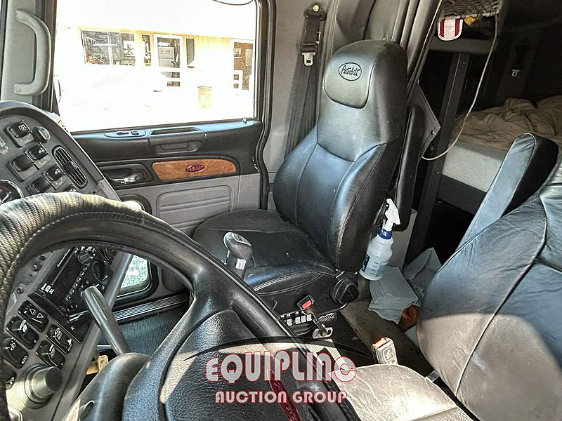 2012 Peterbilt 388