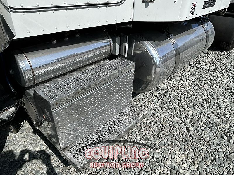 2012 Peterbilt 388
