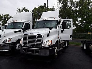 2019 Freightliner Cascadia 125