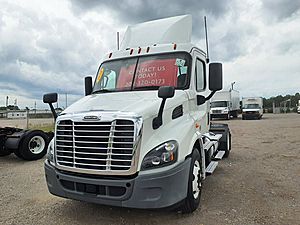 2020 Freightliner Cascadia 113 - Day Cab